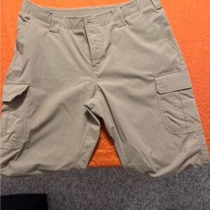 Under Armour Weather Resistant Cargo Pants (38x30)